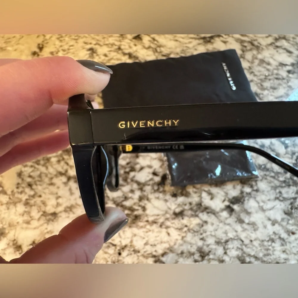 Givenchy GV Day Pilot Sunglasses